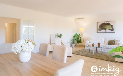 Castle for Sale in Aix-en-Provence, Provence-Alpes-Côte d'Azur, France