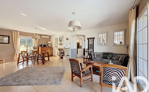 Château Avec Vignoble