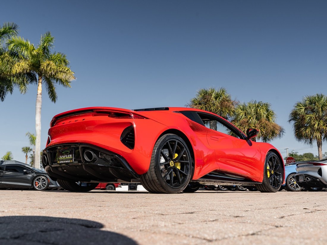 Coupe in Naples, FL 3 - 16890814