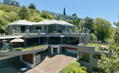 House in Welgemoed, Cape Town, South Africa 1
