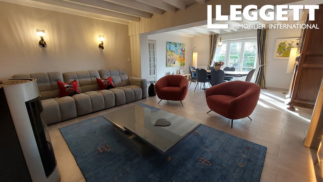 House in Villebois-Lavalette, Nouvelle-Aquitaine, France 4 - 16893656