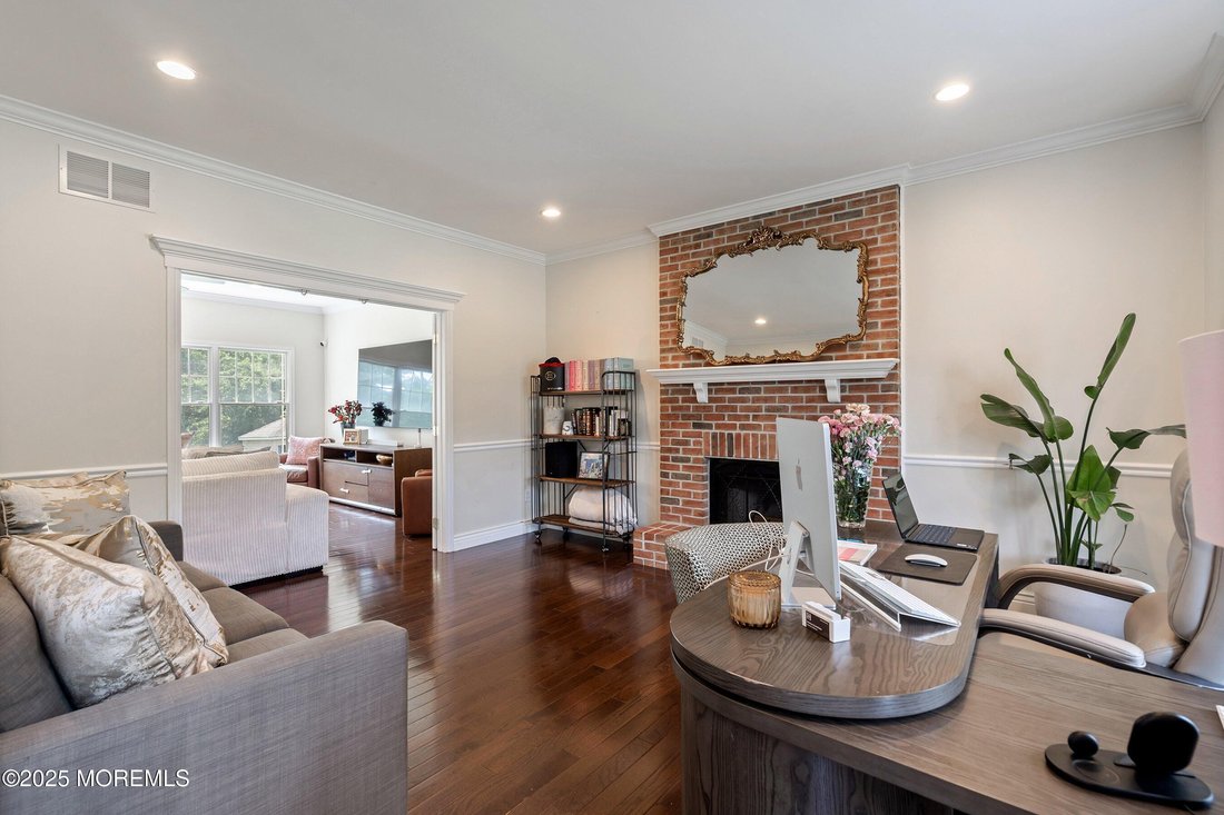 House in Toms River, New Jersey, United States 5 - 16892956