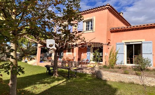 House in Paradou, Provence-Alpes-Côte d'Azur, France 1