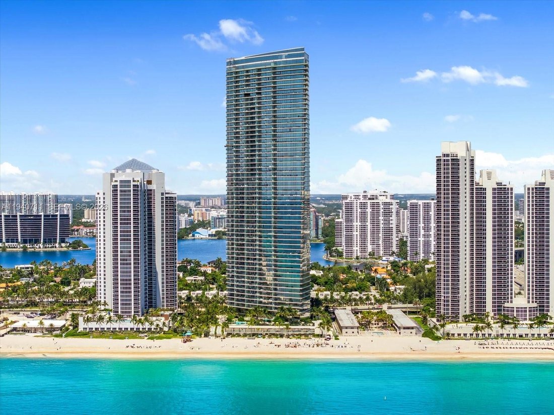 Condo in Sunny Isles Beach, Florida, United States 3 - 16893757