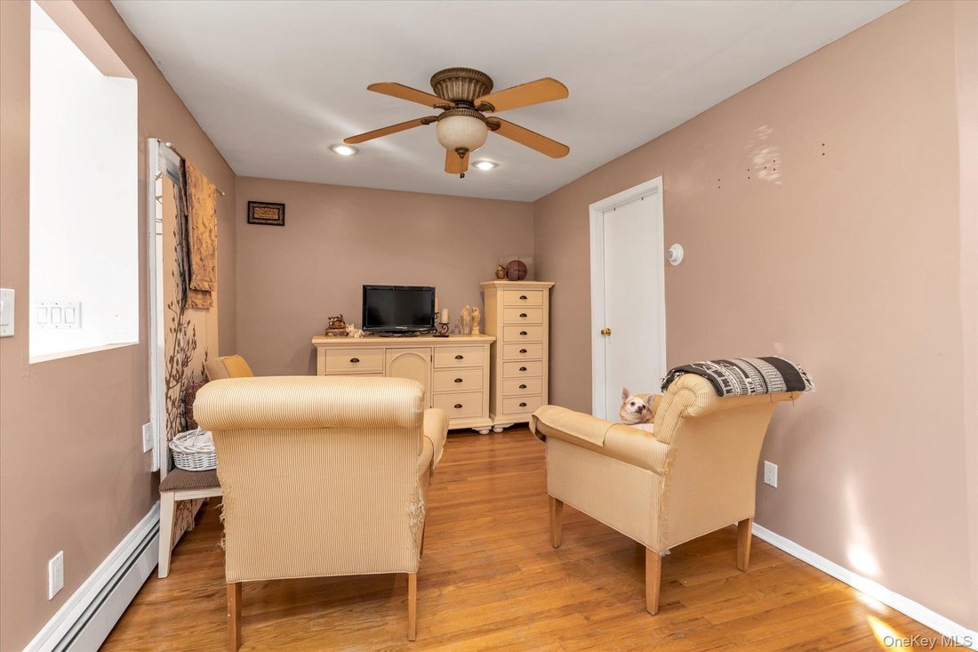 House in Hempstead, New York, United States 4 - 16893655