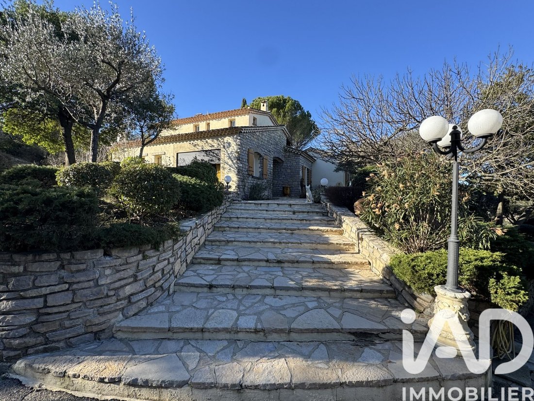 House in Village-Rieu, Saint-Privat-des-Vieux, France 2 - 16892670