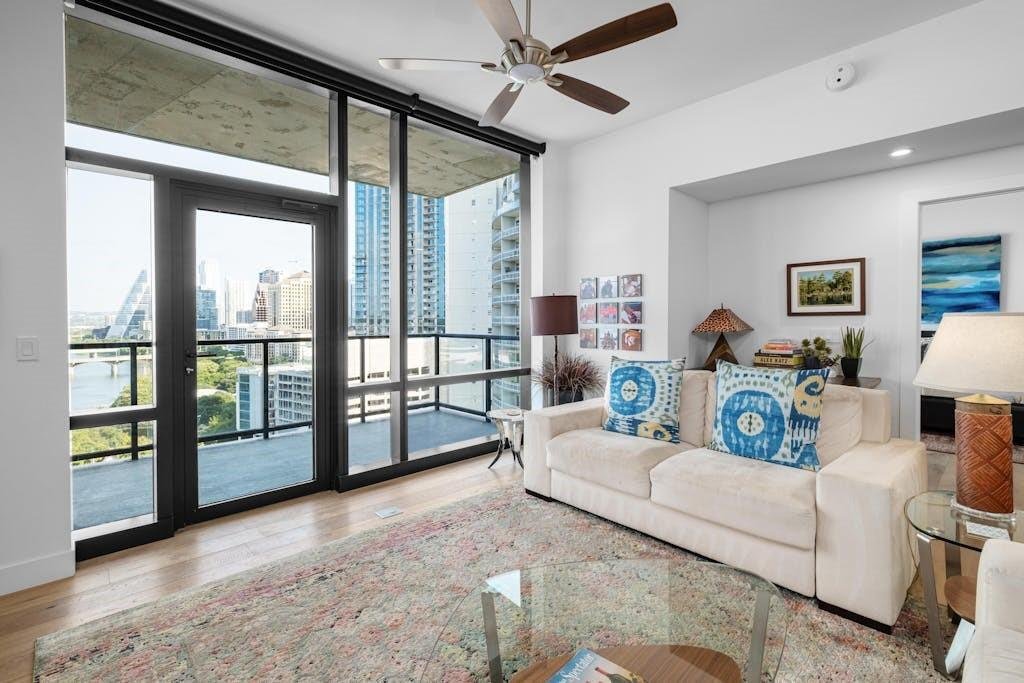 Condo in Austin, Texas, United States 2 - 16893476