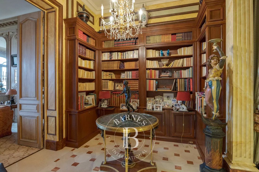 Apartment in Porte Dauphine, Paris 16e Arrondissement, Paris 4 - 16891037