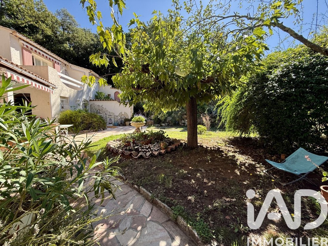 House in La Garde-Freinet, Provence-Alpes-Côte d'Azur, France 3 - 16892671