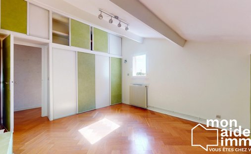 Stunning 19th Century Château Fully Renovated At The Gates Of Bordeaux