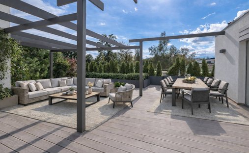 Castle for Sale in Versoix, Genève, Switzerland