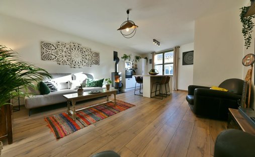 Sale Of Château Uzes, 295m² 11 Rooms €1,700,000 With Terrace