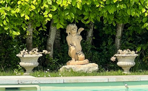 16th C Castle With Outbuildings, Perfectly Renovated