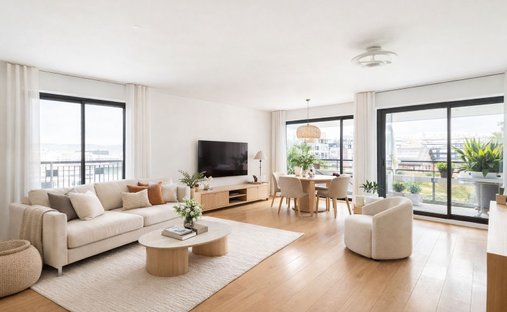 Castle for Sale in Paris, Île-de-France, France