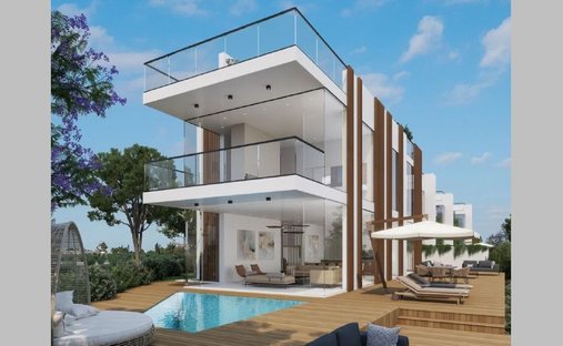 Villa in Ayia Napa, Cyprus 1