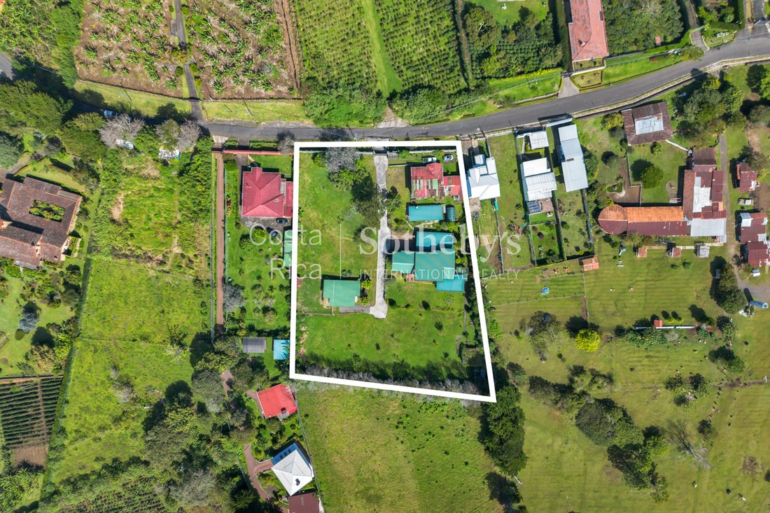 House in Santa Cecilia, Heredia Province, Costa Rica 2 - 16891471