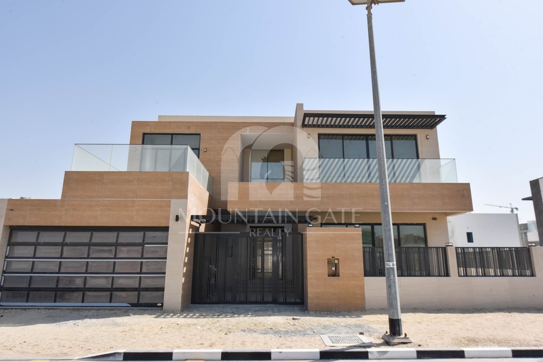 Villa in United Arab Emirates 1 - 16890960