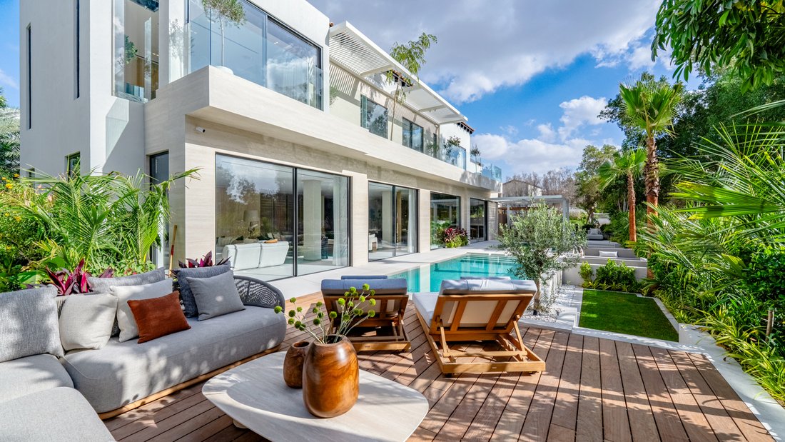 Villa in Jumeirah Golf Estates, Dubai, United Arab Emirates 1 - 16891154