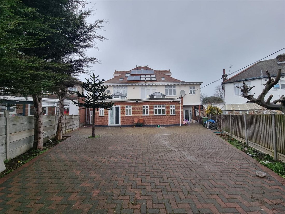 House in Upney, England 4 - 16890910