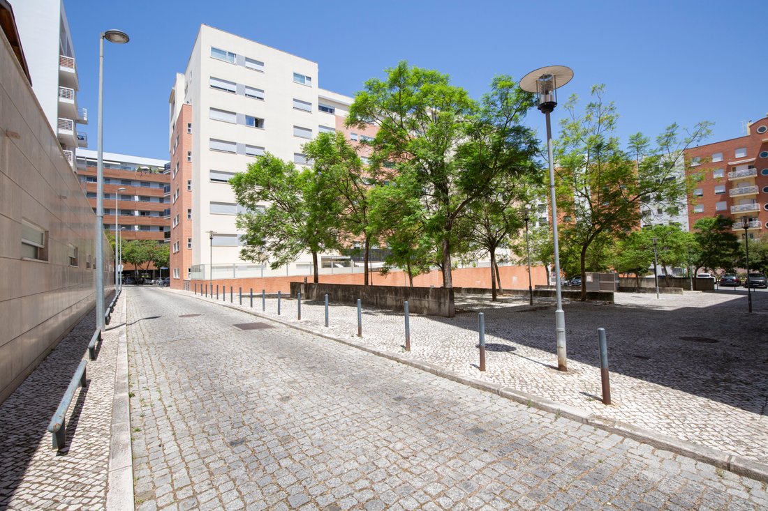 Apartment in Parque das Nacoes, Lisbon, Portugal 2 - 16891075