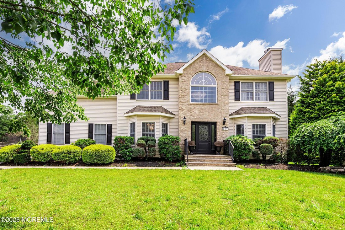 House in Toms River, New Jersey, United States 1 - 16892956
