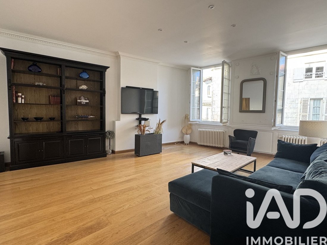 Apartment in Centre Ville, La Rochelle, France 4 - 16892631