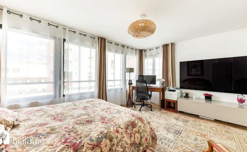 Castle for Sale in Paris, Île-de-France, France