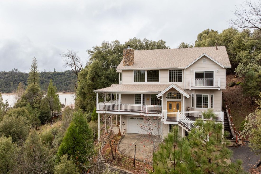 House in Bass Lake, California, United States 1 - 16856101