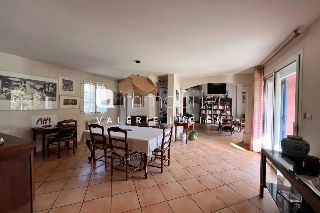 House in Paradou, Provence-Alpes-Côte d'Azur, France 3 - 16891649
