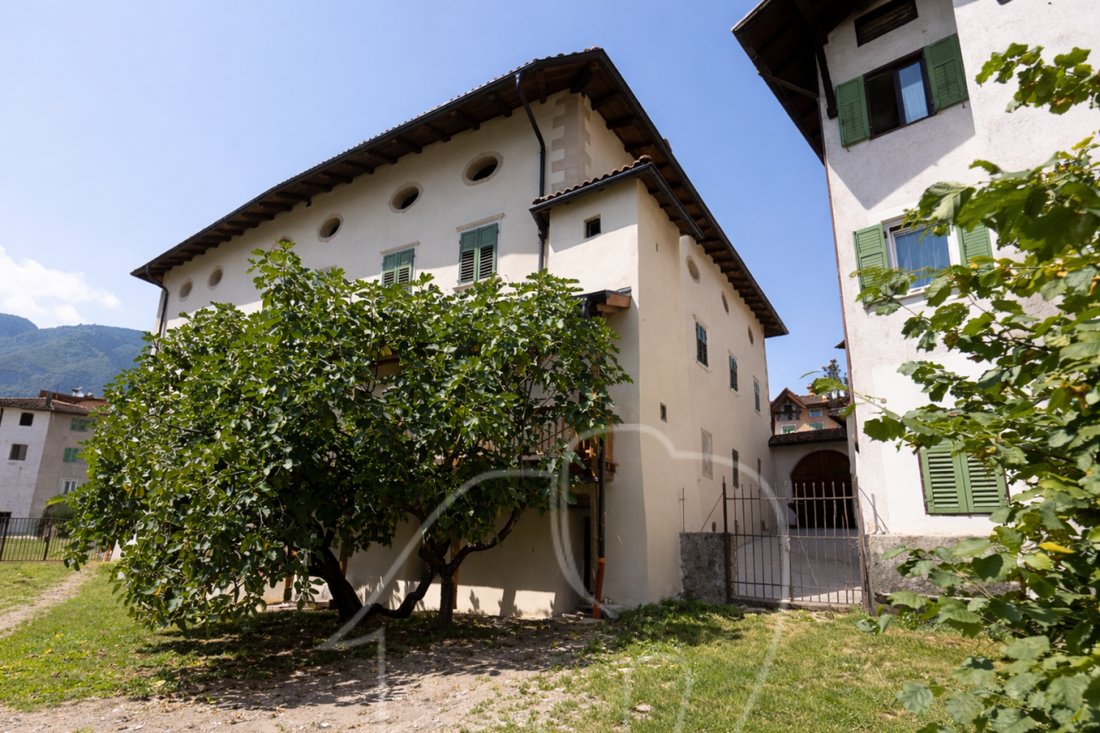 Villa in Tuenno, Trentino – Alto Adige/Südtirol, Italy 3 - 13960098