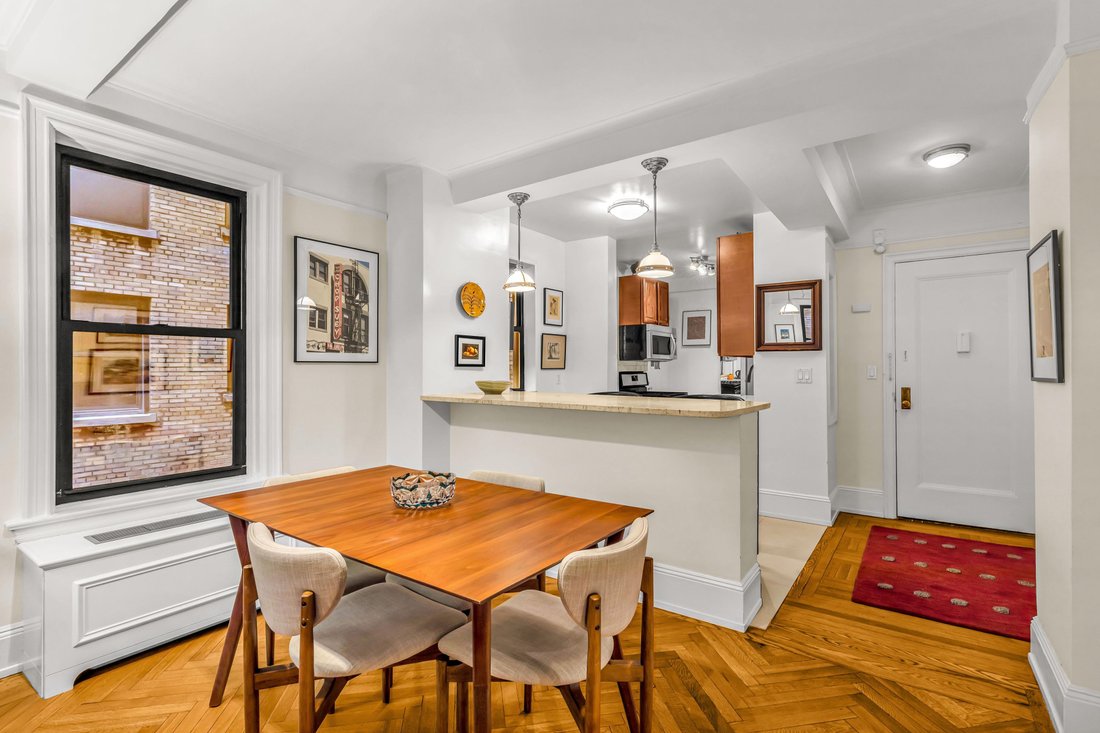 Co Op in New York, New York, United States 4 - 16893889