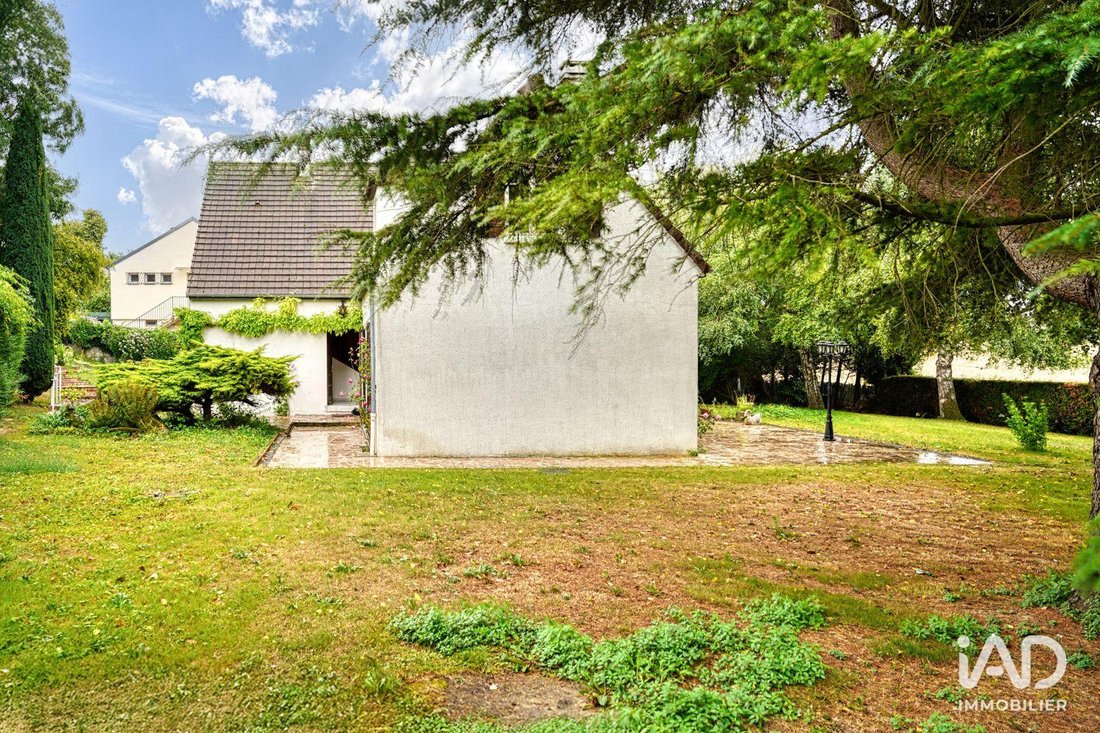 House in Belloy-en-France, Ile-de-France, France 4 - 16892628