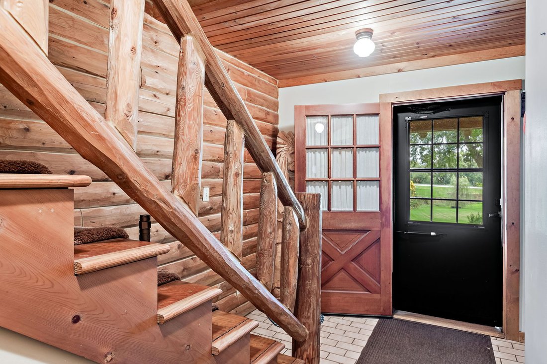 House in Wauconda, Illinois, United States 3 - 16892317