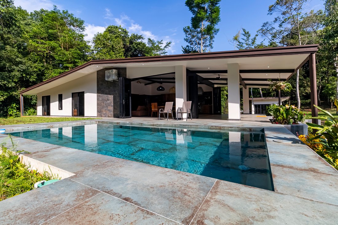 House in Ojochal, Puntarenas Province, Costa Rica 1 - 16892794