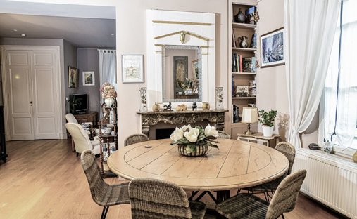 16th C Castle With Outbuildings, Perfectly Renovated