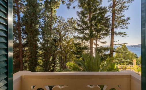 Castle for Sale in Montalto Dora, Italy