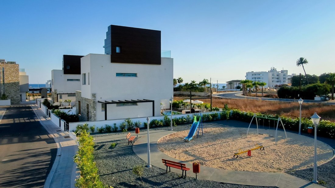 Villa in Ayia Napa, Cyprus 4 - 16890752