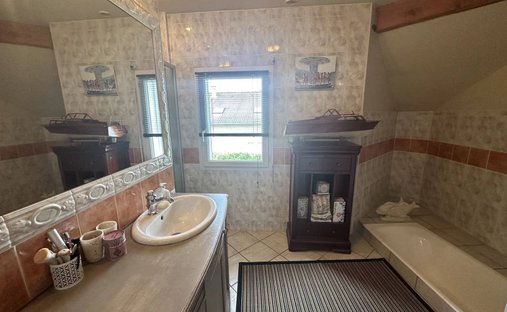 Timeless Elegance In Aix Les Bains – Le Castel Bisolet