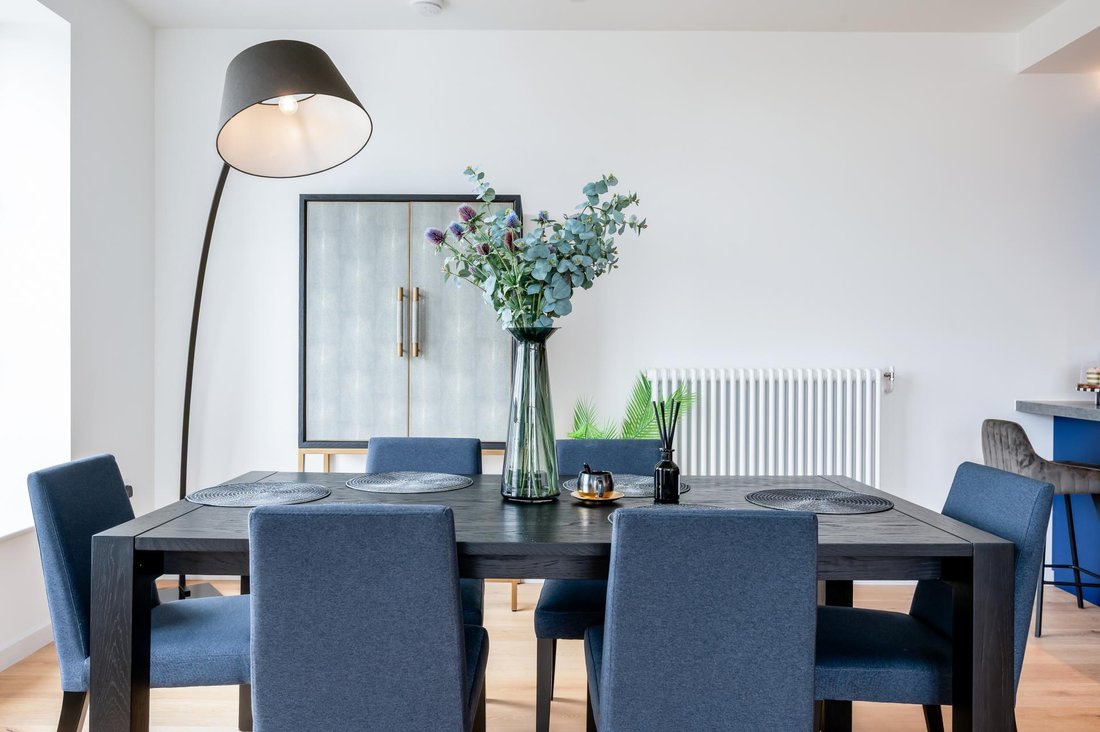Apartment in Canning Town, Newham, England 5 - 16890872