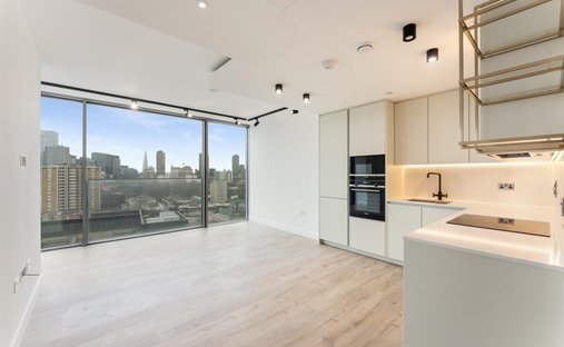 Apartment in EC1, Islington, England 1