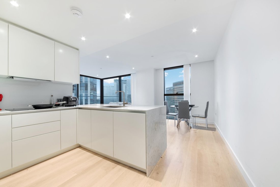 Apartment in Poplar, Tower Hamlets, England 2 - 16891355
