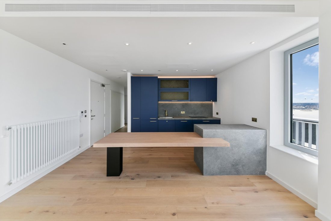 Apartment in Canning Town, Newham, England 2 - 16891111