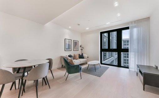 Apartment in WC2, Westminster, England 1