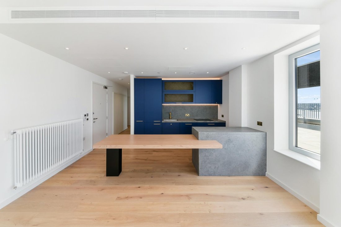 Apartment in Canning Town, Newham, England 2 - 16891214