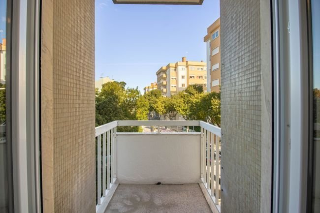 Apartment in Linda-a-Velha, Lisbon, Portugal 5 - 16891667