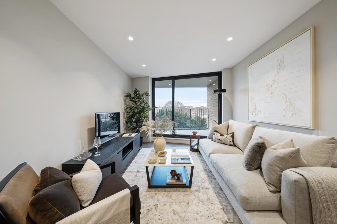 Apartment in West Hampstead, Camden, England 1 - 16891361