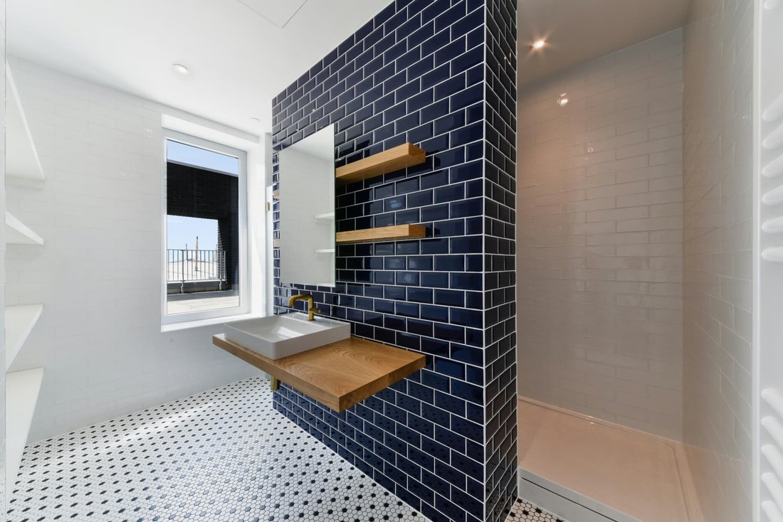 Apartment in Canning Town, Newham, England 5 - 16891214