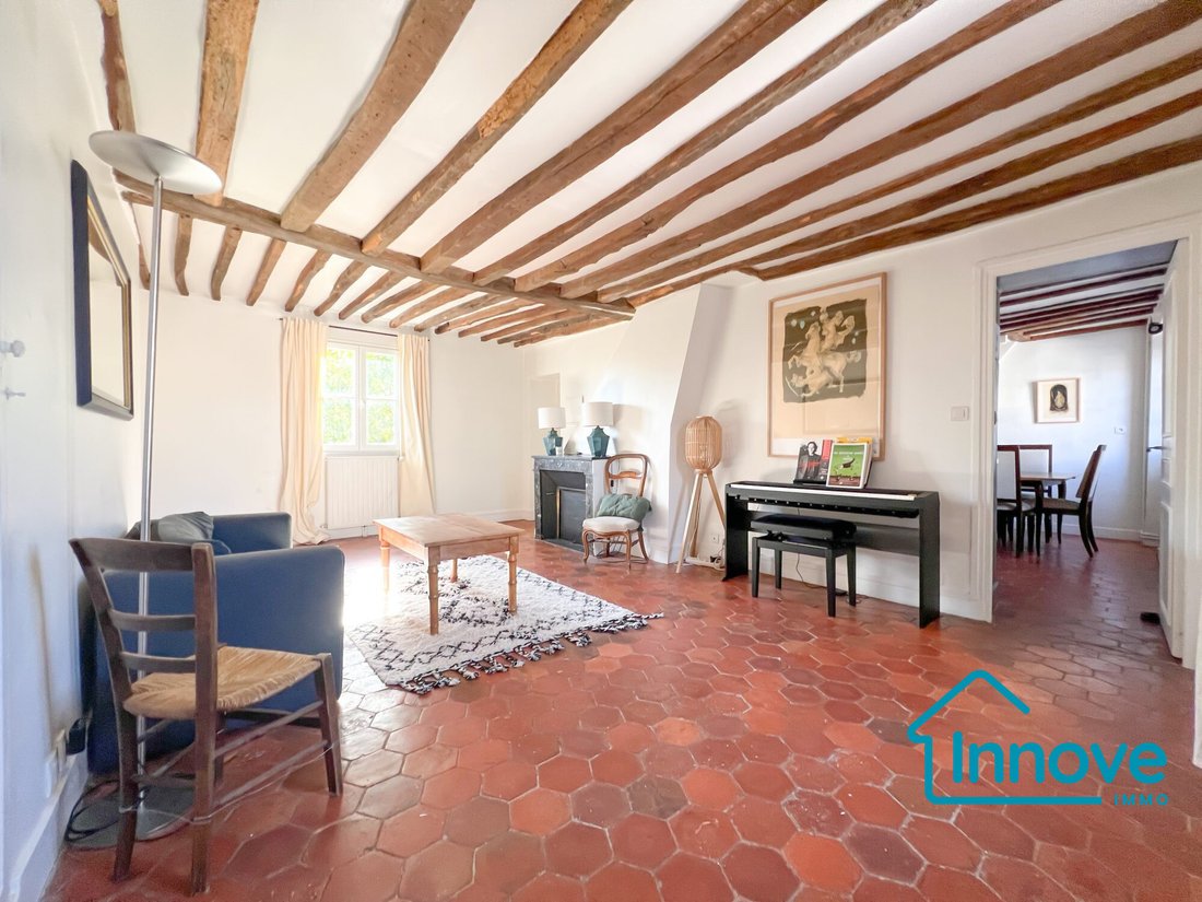 Apartment in Domaine National du Château, Versailles, France 3 - 16894695
