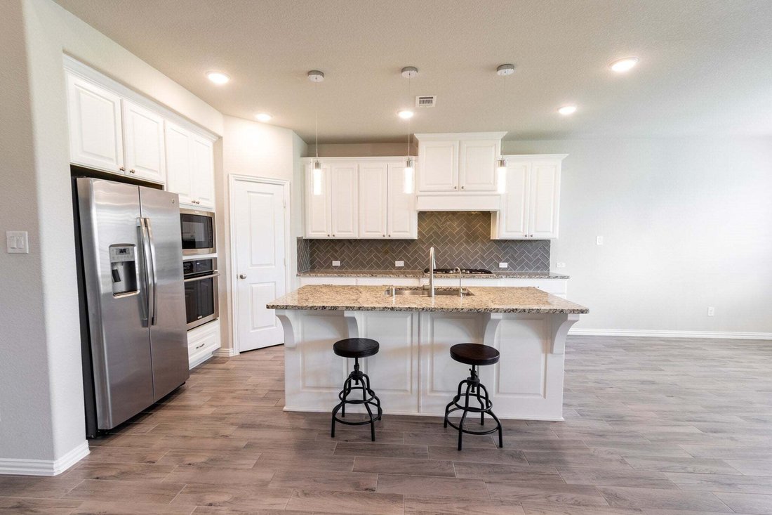 House in Manvel, Texas, United States 5 - 16892458