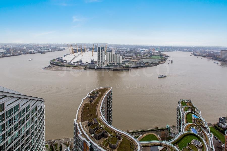 Apartment in Poplar, Tower Hamlets, England 1 - 16891260